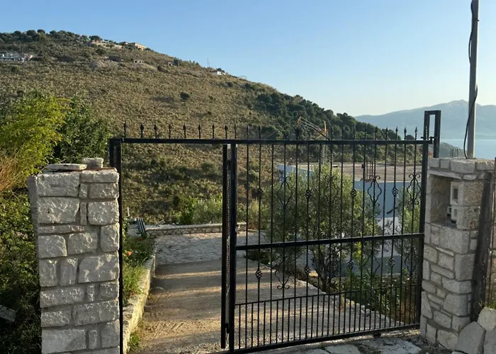 Bedro בית הארחה 3*